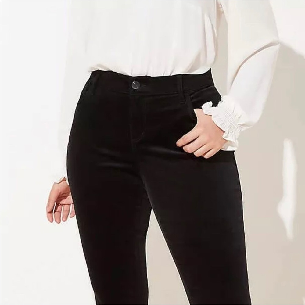 LOFT Plus Black Midrise Stretch Velour Skinny Pants size 22 NWT - Picture 5 of 16
